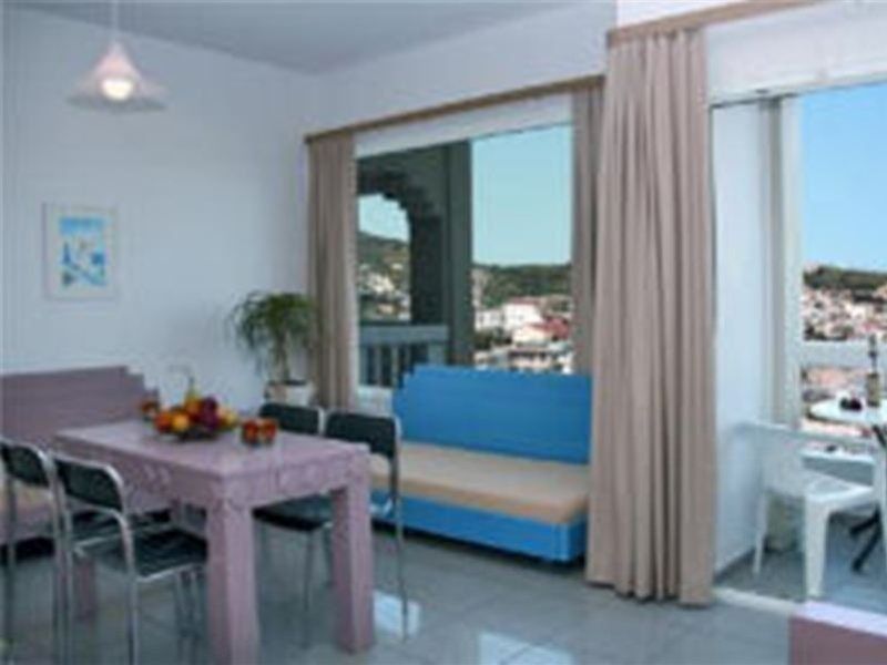 Scala Hotel-Apartments Agia Pelagia  Exterior photo